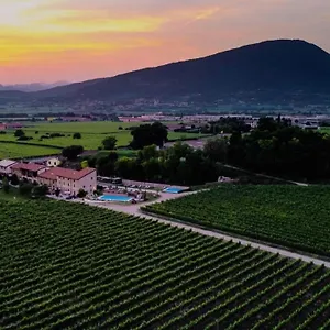  Vakantieboerderij Corte Patrizia