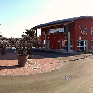 Campsite Village, Verona